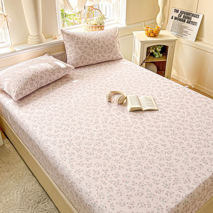 91家纺网 家纺一手货源 找家纺 朵朵家纺 2025新款超柔水洗棉云感印花单床笠床垫保护套床笠（床垫保护套可定制尺寸 ）-场景三 花梦