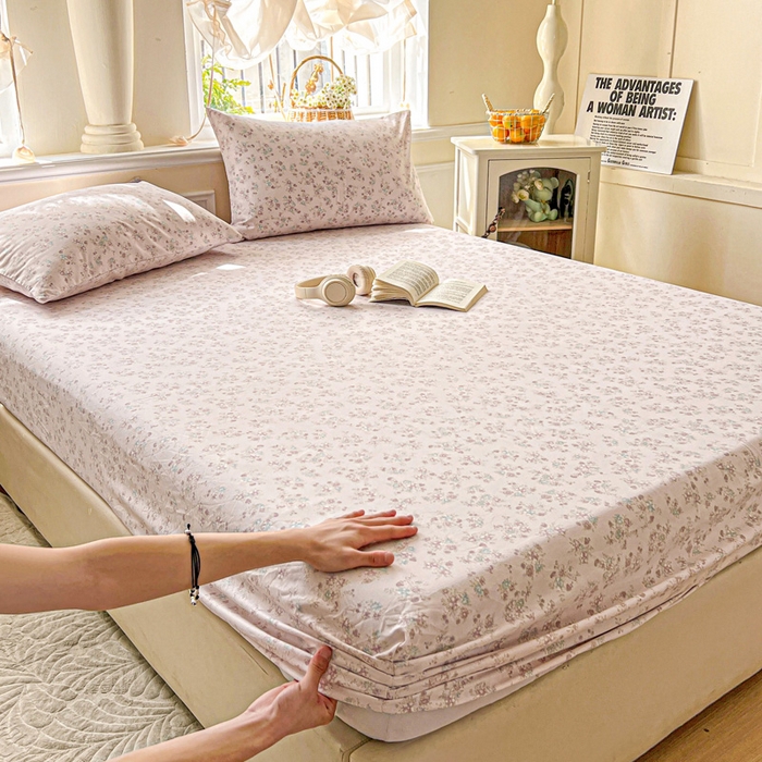 91家纺网 家纺一手货源 找家纺 朵朵家纺 2025新款超柔水洗棉云感印花单床笠床垫保护套床笠（床垫保护套可定制尺寸 ）-场景三 花梦