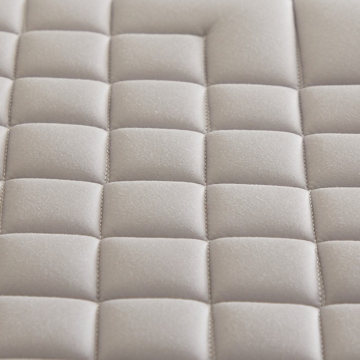 91家纺网 家纺一手货源 找家纺 水妙家纺 2025年新款牛奶丝乳胶记忆海绵床垫厚度9cm学生宿舍上下铺加密海绵床垫回弹性好 菱形格灰