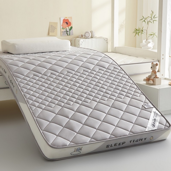 91家纺网 家纺一手货源 找家纺 水妙家纺 2025年新款牛奶丝乳胶记忆海绵床垫厚度9cm学生宿舍上下铺加密海绵床垫回弹性好 菱形格灰