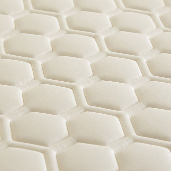 91家纺网 家纺一手货源 找家纺 水妙家纺 2025年新款牛奶丝乳胶记忆海绵床垫厚度9cm学生宿舍上下铺加密海绵床垫回弹性好 六边形白