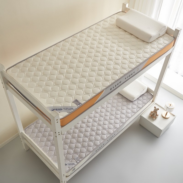 91家纺网 家纺一手货源 找家纺 水妙家纺 2025年新款牛奶丝乳胶记忆海绵床垫厚度9cm学生宿舍上下铺加密海绵床垫回弹性好 六边形白
