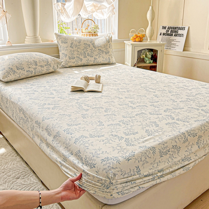 91家纺网 家纺一手货源 找家纺 朵朵家纺 2025新款超柔水洗棉云感印花单床笠床垫保护套床笠（床垫保护套可定制尺寸 ）-场景三 蓝颜