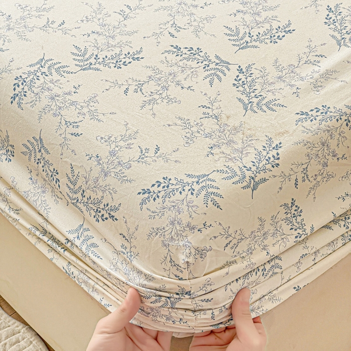 91家纺网 家纺一手货源 找家纺 朵朵家纺 2025新款超柔水洗棉云感印花单床笠床垫保护套床笠（床垫保护套可定制尺寸 ）-场景三 蓝颜