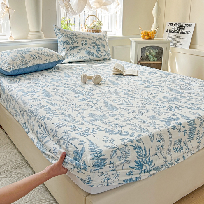 91家纺网 家纺一手货源 找家纺 朵朵家纺 2025新款超柔水洗棉云感印花单床笠床垫保护套床笠（床垫保护套可定制尺寸 ）-场景三 恋爱季节