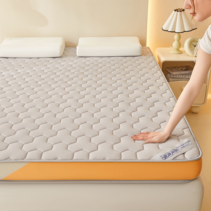 91家纺网 家纺一手货源 找家纺 （总）水妙家纺 2025新款高密度乳胶记忆海绵床垫厚度9cm回弹性好家用海绵床垫