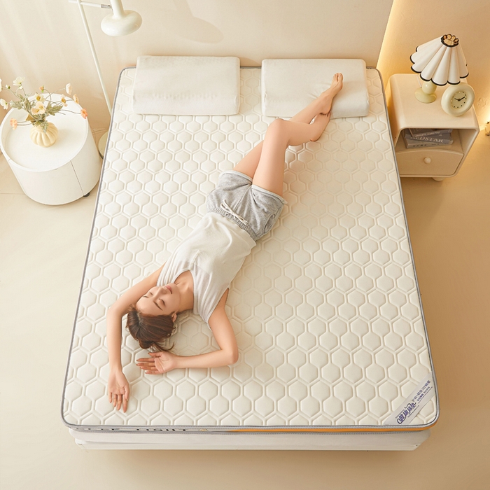 91家纺网 家纺一手货源 找家纺 水妙家纺 2025新款高密度乳胶记忆海绵床垫厚度9cm回弹性好家用海绵床垫 六边形白