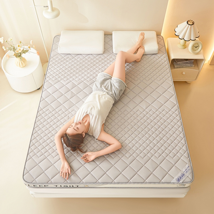 91家纺网 家纺一手货源 找家纺 水妙家纺 2025新款高密度乳胶记忆海绵床垫厚度9cm回弹性好家用海绵床垫 菱形格灰