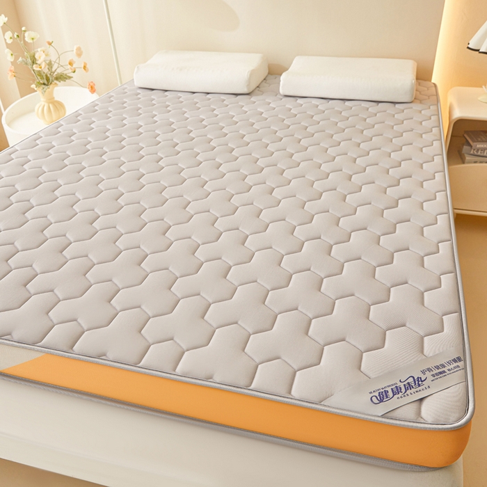 91家纺网 家纺一手货源 找家纺 水妙家纺 2025新款高密度乳胶记忆海绵床垫厚度9cm回弹性好家用海绵床垫 三角格灰