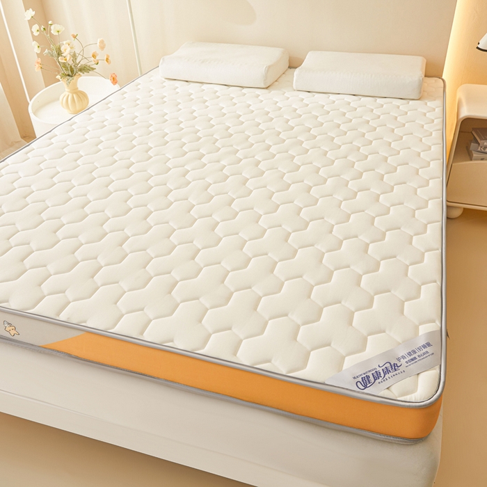 91家纺网 家纺一手货源 找家纺 水妙家纺 2025新款高密度乳胶记忆海绵床垫厚度9cm回弹性好家用海绵床垫 三角格白
