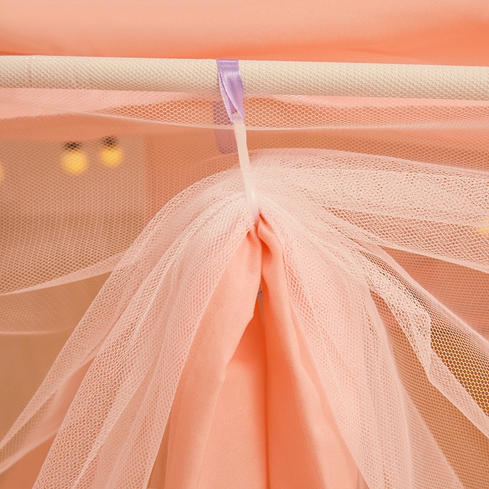 91家纺网 家纺一手货源 找家纺 水妙家纺 2025年新款强遮光学生上下铺床帘蚊账 草莓熊乐乐