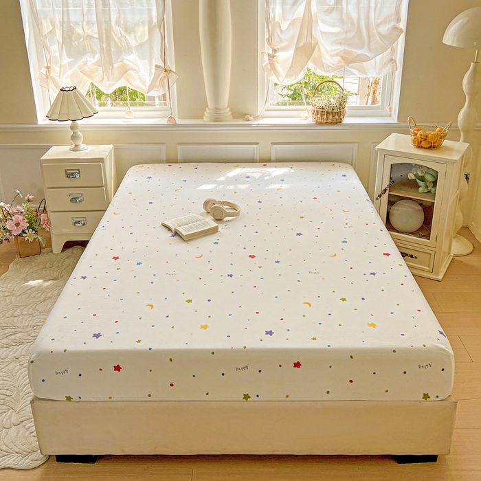 91家纺网 家纺一手货源 找家纺 朵朵家纺 2025新款超柔水洗棉云感印花单床笠床垫保护套床笠（床垫保护套可定制尺寸 ）-场景三 星月