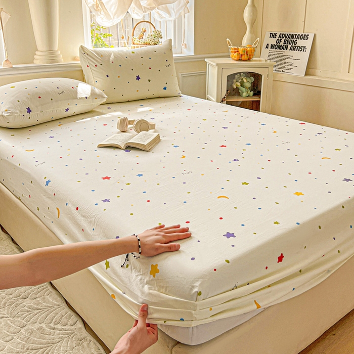 91家纺网 家纺一手货源 找家纺 朵朵家纺 2025新款超柔水洗棉云感印花单床笠床垫保护套床笠（床垫保护套可定制尺寸 ）-场景三 星月