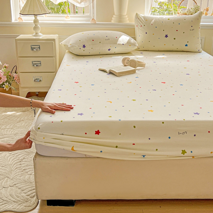 91家纺网 家纺一手货源 找家纺 朵朵家纺 2025新款超柔水洗棉云感印花单床笠床垫保护套床笠（床垫保护套可定制尺寸 ）-场景三 星月