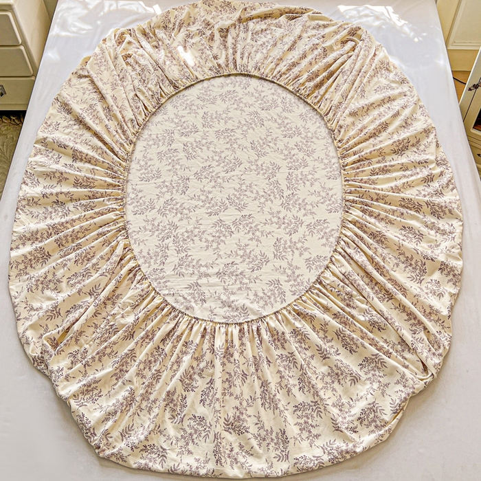 91家纺网 家纺一手货源 找家纺 朵朵家纺 2025新款超柔水洗棉云感印花单床笠床垫保护套床笠（床垫保护套可定制尺寸 ）-场景三 紫颜