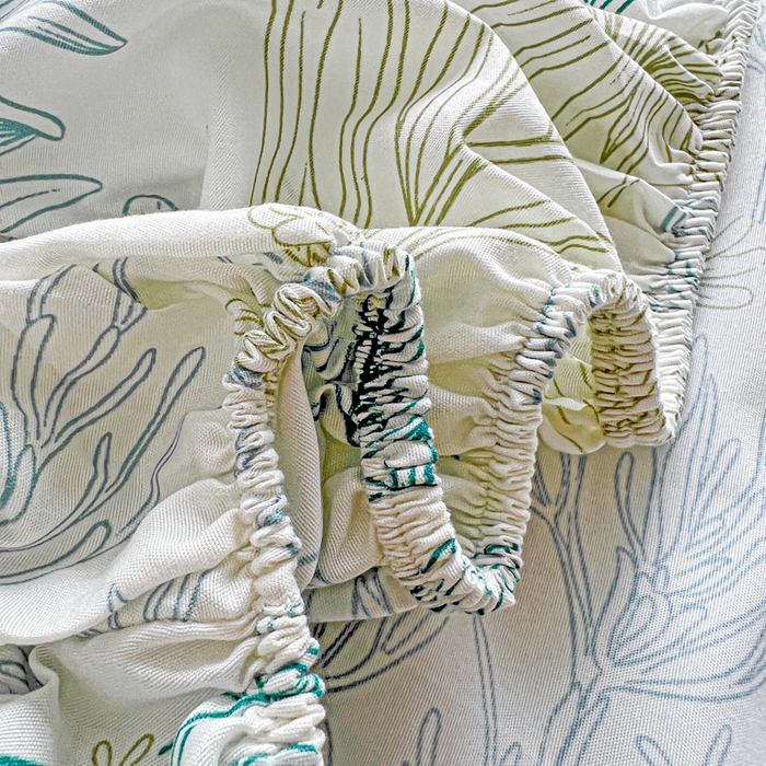 91家纺网 家纺一手货源 找家纺 朵朵家纺 2025新款超柔水洗棉云感印花单床笠床垫保护套床笠（床垫保护套可定制尺寸 ）-场景二 春晓