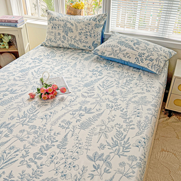 91家纺网 家纺一手货源 找家纺 朵朵家纺 2025新款超柔水洗棉云感印花单床笠床垫保护套床笠（床垫保护套可定制尺寸 ）-场景二 恋爱季节