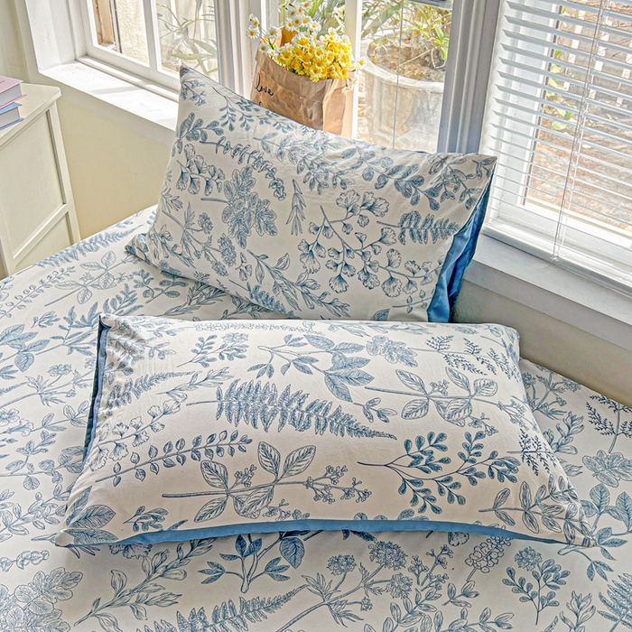 91家纺网 家纺一手货源 找家纺 朵朵家纺 2025新款超柔水洗棉云感印花单床笠床垫保护套床笠（床垫保护套可定制尺寸 ）-场景二 恋爱季节