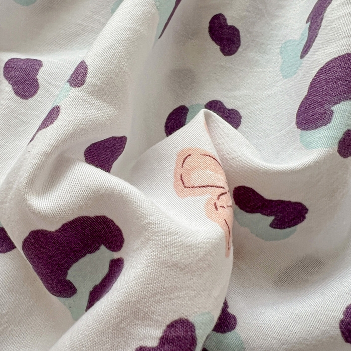 91家纺网 家纺一手货源 找家纺 朵朵家纺 2025新款超柔水洗棉云感印花单床笠床垫保护套床笠（床垫保护套可定制尺寸 ）-场景二 么么哒