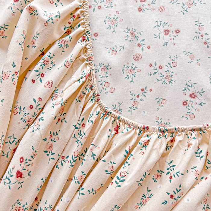 91家纺网 家纺一手货源 找家纺 朵朵家纺 2025新款超柔水洗棉云感印花单床笠床垫保护套床笠（床垫保护套可定制尺寸 ）-场景二 忘忧草