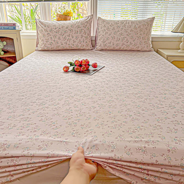 91家纺网 家纺一手货源 找家纺 朵朵家纺 2025新款超柔水洗棉云感印花单床笠床垫保护套床笠（床垫保护套可定制尺寸 ）-场景一 花梦
