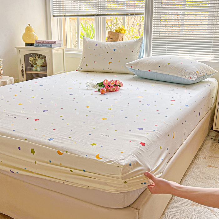 91家纺网 家纺一手货源 找家纺 朵朵家纺 2025新款超柔水洗棉云感印花单床笠床垫保护套床笠（床垫保护套可定制尺寸 ）-场景二 星月