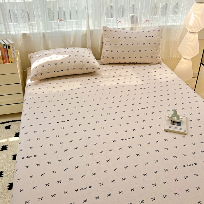 91家纺网 家纺一手货源 找家纺 朵朵家纺 2025新款超柔水洗棉云感印花单床笠床垫保护套床笠（床垫保护套可定制尺寸 ）-场景一 蝴蝶结