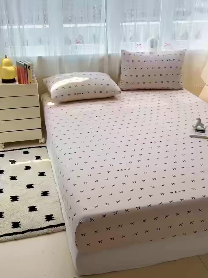 91家纺网 家纺一手货源 找家纺 朵朵家纺 2025新款超柔水洗棉云感印花单床笠床垫保护套床笠（床垫保护套可定制尺寸 ）-场景一 蝴蝶结