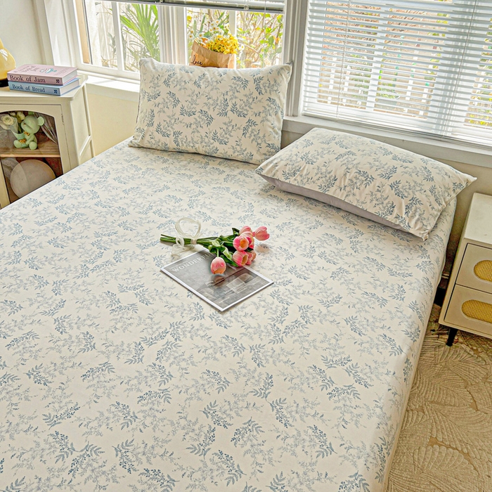 91家纺网 家纺一手货源 找家纺 朵朵家纺 2025新款超柔水洗棉云感印花单床笠床垫保护套床笠（床垫保护套可定制尺寸 ）-场景一 蓝颜