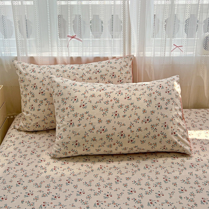 91家纺网 家纺一手货源 找家纺 朵朵家纺 2025新款超柔水洗棉云感印花单床笠床垫保护套床笠（床垫保护套可定制尺寸 ）-场景一 忘忧草