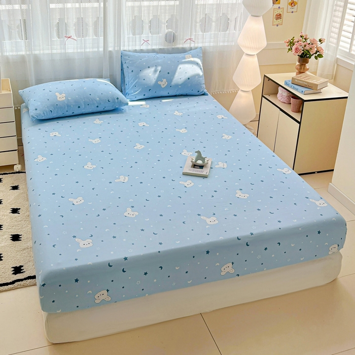 91家纺网 家纺一手货源 找家纺 朵朵家纺 2025新款超柔水洗棉云感印花单床笠床垫保护套床笠（床垫保护套可定制尺寸 ）-场景一 星空兔