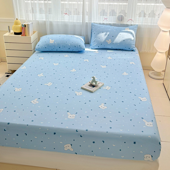 91家纺网 家纺一手货源 找家纺 朵朵家纺 2025新款超柔水洗棉云感印花单床笠床垫保护套床笠（床垫保护套可定制尺寸 ）-场景一 星空兔