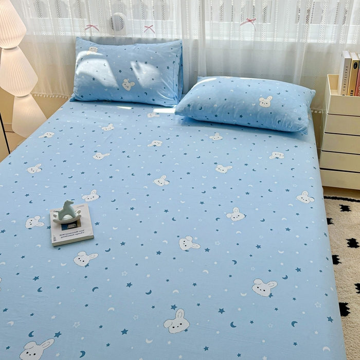 91家纺网 家纺一手货源 找家纺 朵朵家纺 2025新款超柔水洗棉云感印花单床笠床垫保护套床笠（床垫保护套可定制尺寸 ）-场景一 星空兔