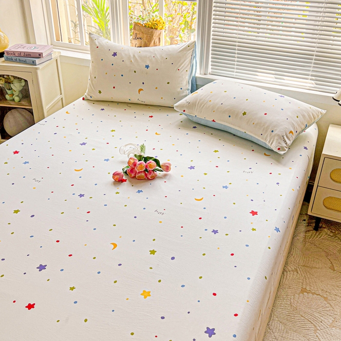 91家纺网 家纺一手货源 找家纺 朵朵家纺 2025新款超柔水洗棉云感印花单床笠床垫保护套床笠（床垫保护套可定制尺寸 ）-场景一 星月