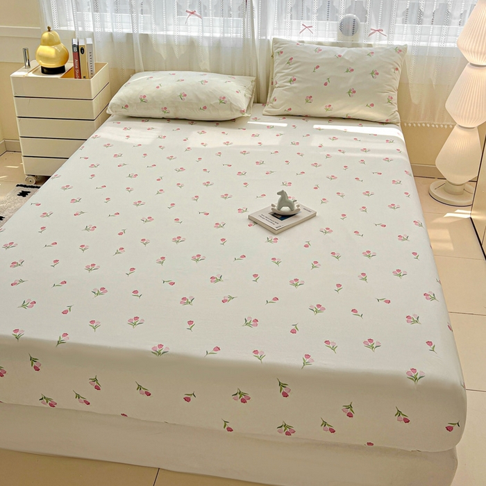 91家纺网 家纺一手货源 找家纺 朵朵家纺 2025新款超柔水洗棉云感印花单床笠床垫保护套床笠（床垫保护套可定制尺寸 ）-场景一 郁金香