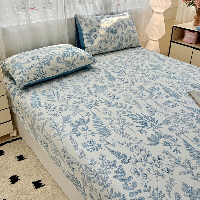 91家纺网 家纺一手货源 找家纺 朵朵家纺 2025新款超柔水洗棉云感印花单床笠床垫保护套床笠（床垫保护套可定制尺寸 ）-场景一 恋爱季节