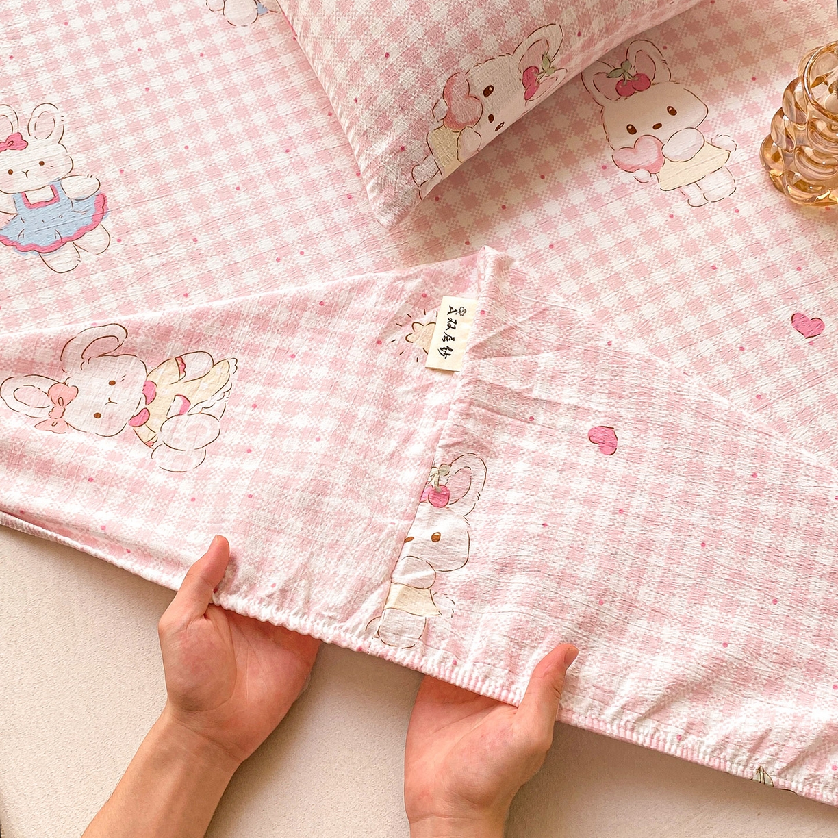 91家纺网 家纺一手货源 找家纺 眠势力 2025新款云感双层纱床笠三件套ins奶油风云感床垫保护套四季款 乖乖兔