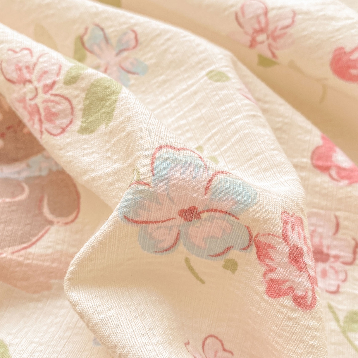 91家纺网 家纺一手货源 找家纺 眠势力 2025新款云感双层纱床笠三件套ins奶油风云感床垫保护套四季款 花丛猫咪