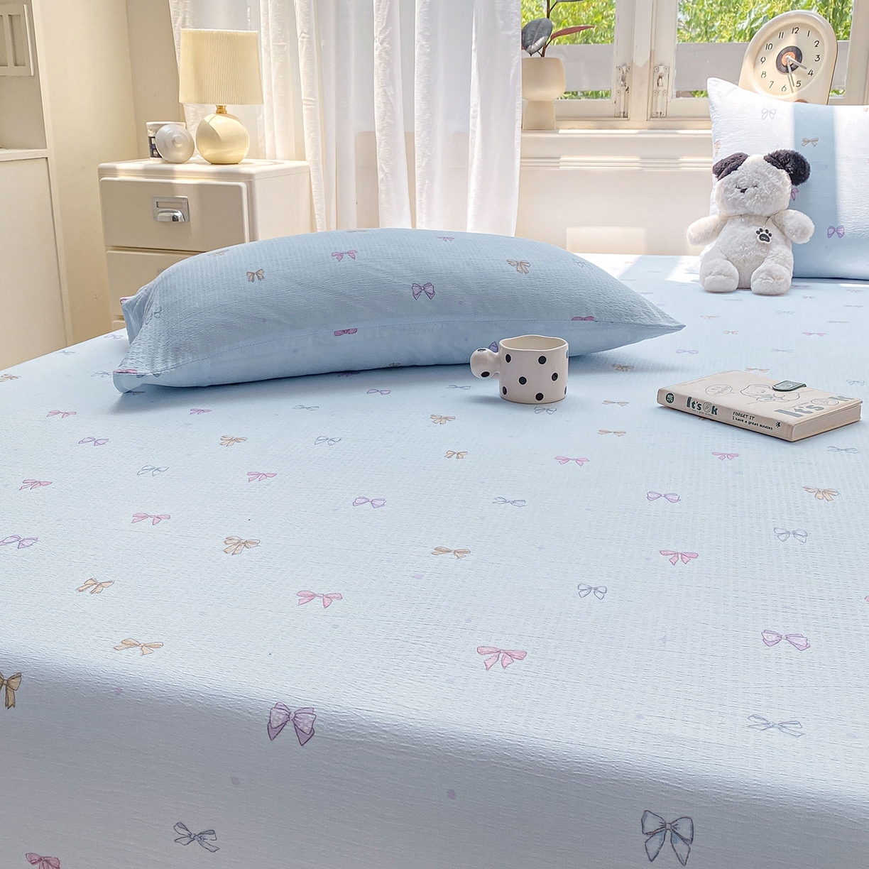 91家纺网 家纺一手货源 找家纺 眠势力 2025新款云感双层纱床笠三件套ins奶油风云感床垫保护套四季款 蓝调蝴蝶结