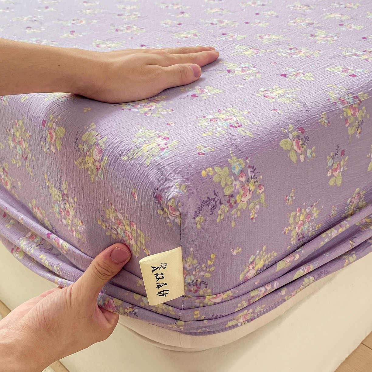 91家纺网 家纺一手货源 找家纺 眠势力 2025新款云感双层纱床笠三件套ins奶油风云感床垫保护套四季款 紫色花海