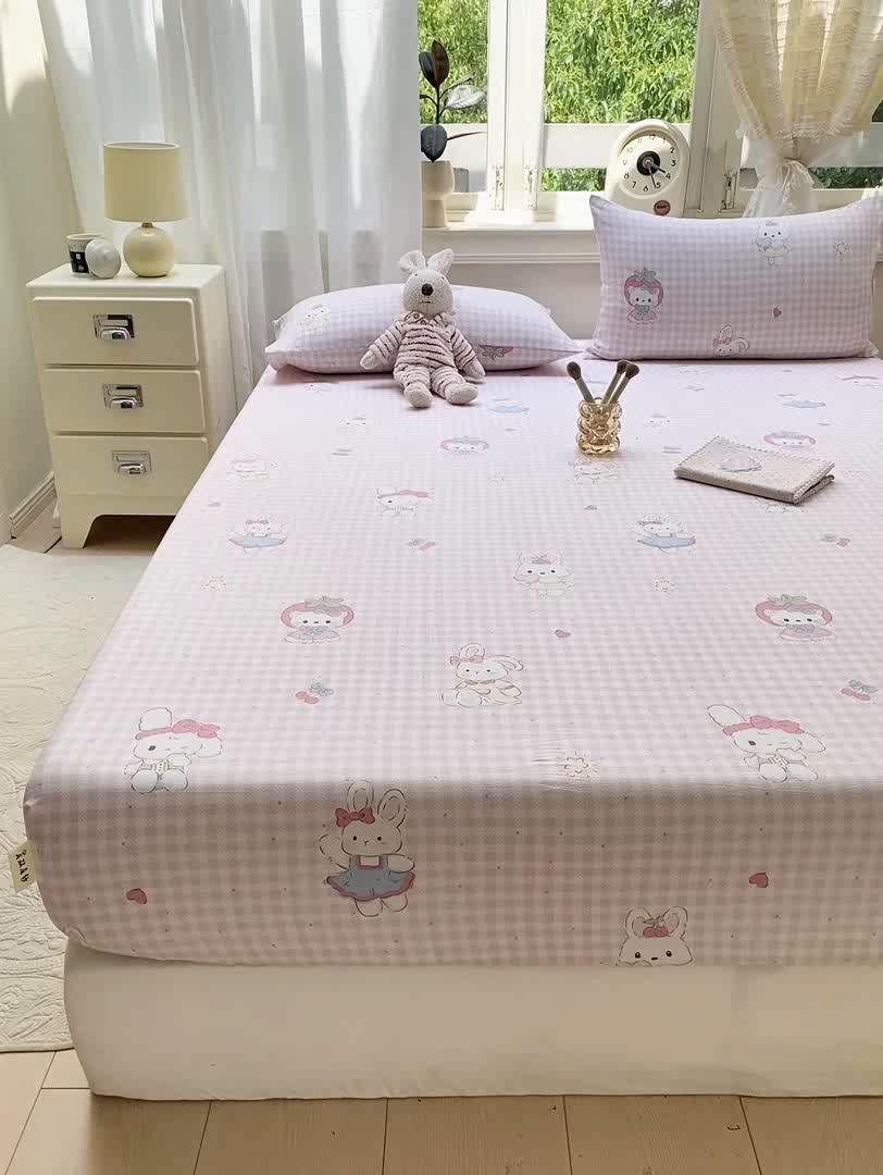 91家纺网 家纺一手货源 找家纺 眠势力 2025新款云感双层纱床笠三件套ins奶油风云感床垫保护套四季款 乖乖兔