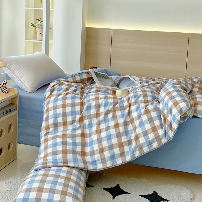 91家纺网 家纺一手货源 找家纺 （总）春皖家纺 2025春夏新款AB版全棉纯棉色织水洗棉学生三件套六件套