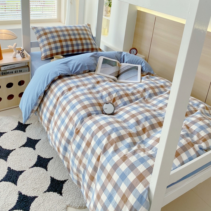 91家纺网 家纺一手货源 找家纺 （总）春皖家纺 2025春夏新款AB版全棉纯棉色织水洗棉学生三件套六件套