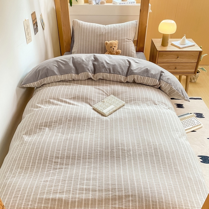 91家纺网 家纺一手货源 找家纺 恋人优选 2025新款全棉纯棉水洗棉(AB版)学生宿舍上下铺三件套-无标款 简希灰条