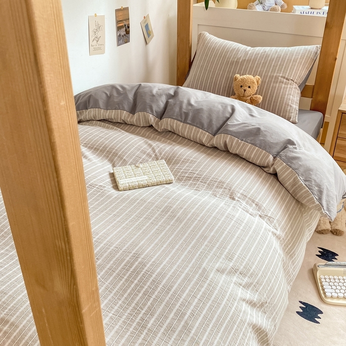91家纺网 家纺一手货源 找家纺 恋人优选 2025新款全棉纯棉水洗棉(AB版)学生宿舍上下铺三件套-无标款 简希灰条
