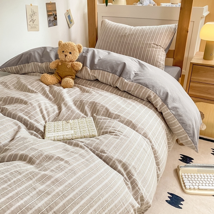 91家纺网 家纺一手货源 找家纺 恋人优选 2025新款全棉纯棉水洗棉(AB版)学生宿舍上下铺三件套-无标款 简希灰条