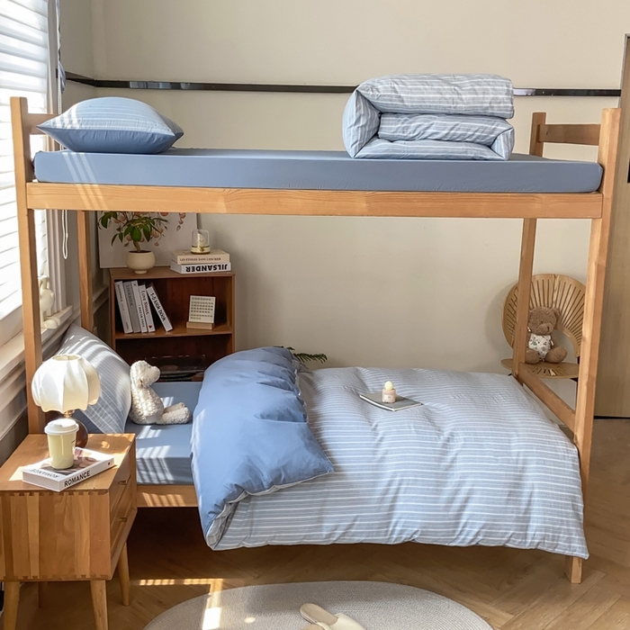 91家纺网 家纺一手货源 找家纺 恋人优选 2025新款全棉纯棉水洗棉(AB版)学生宿舍上下铺三件套-无标款 简希蓝条