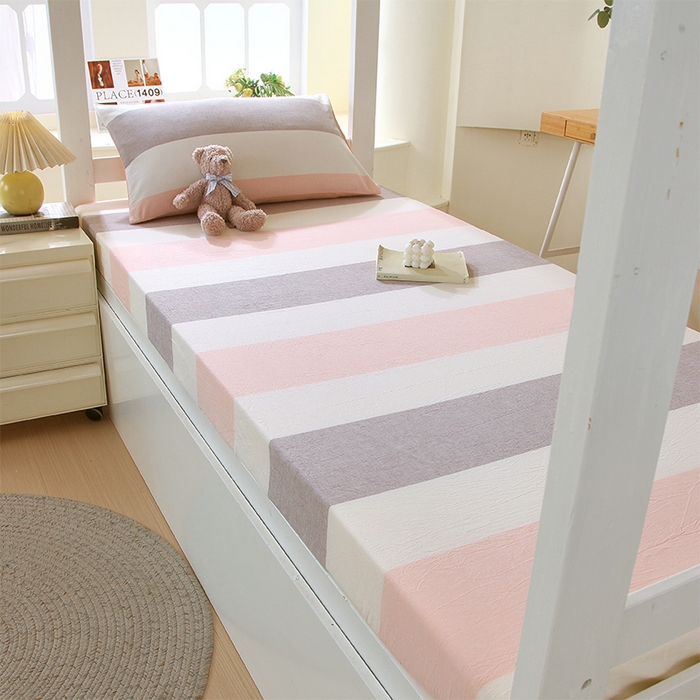 91家纺网 家纺一手货源 找家纺 春皖家纺 2025新款学生季全棉纯棉色织AB版水洗棉单品系列-单床笠 床笠单件 素雅-灰白条