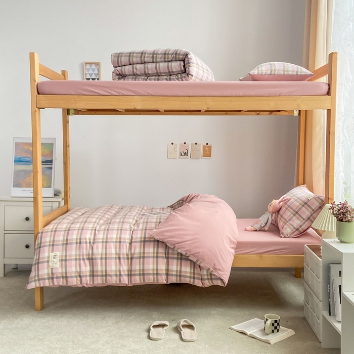 91家纺网 家纺一手货源 找家纺 恋人优选 2025新款全棉纯棉水洗棉(AB版)学生宿舍上下铺三件套-有标款 莫妮粉(脏粉)