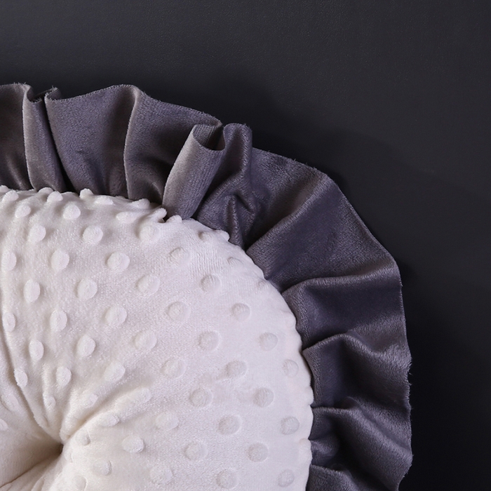 91家纺网 家纺一手货源 找家纺 （总）永光家居 2025新款绒豆豆床头靠垫 韩版床上软包靠枕抱枕（不供多多）